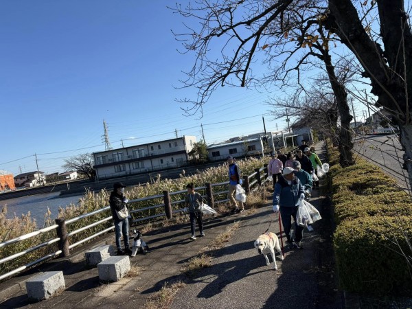 愛犬と一緒にゴミ拾い活動！サムネイル
